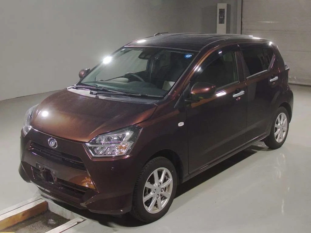 Daihatsu Mira e:S LA350S 2024